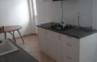 Apartament 4 camere de vanzare, Piata Romana - 11