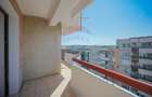 Apartament cu 3 camere decomandat în Decebal - 15