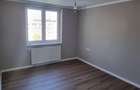 Apartament cu 4 camere semidecomandat în Rahova - 4