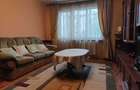 Vand apartament 2 camere central - 1