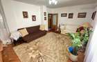 Apartament cu 4 camere decomandat în Plăvăț II - 2