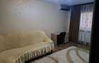 Inchiriez apartament 3 camere - 1