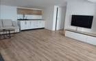Apartament cu 6 camere în Tractorul - 23