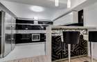 Apartament cu 4 camere decomandat în Herăstrău - 9