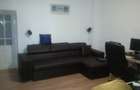 Casă cu 3 camere cu Teren 2000 Mp în București - 2