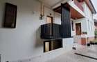 Vanzare - Casa moderna cu doua apartamente intrari separate, Centr - 14