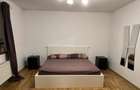 Casa 3 camere, centrul vechi, curte comuna,statie bus la 2 min, centrala - 5