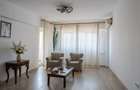 4 camere Mosilor centrala proprie, decomandat - 1