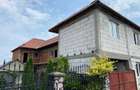 Casa de vanzare parter+etaj in localitatea Beliu - 5