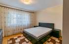Vilă de închiriat P+1+M cu subsol, curte de 1.000 mp și livadă
