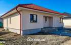 Casa moderna 1 nivel 4 camere - 500 mp teren - gard inclus - 3
