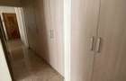 Apartament cu trei camere decomandat , pe strada Henri Coanda - 12