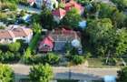 Casă cu 3 camere cu Teren 721 Mp în Gugești - 1