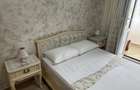 Ofer spre inchiriere apartament 3 camere decomandat