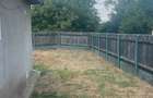 Casă cu 3 camere cu Teren 2000 Mp în Central - 1