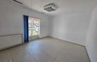 Casa individuala 7 camere+ apartament, 5 locuri de parcare. Sagului