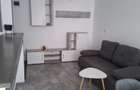 Inchiriez apartament zona Vivo - 4