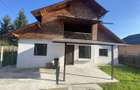 Casa cu 4 camere,2 bai, curte 529mp, toate utilitatile Breaza - 11