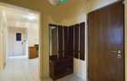 Apartament cu 3 camere, etaj intermediar - 4
