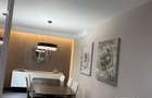 Inchiriez apartament