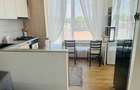 Apartament cu 3 camere decomandat în Rahova - 2
