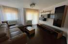 Apartament cu 3 camere decomandat în Central - 2