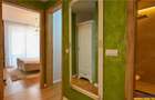 Apartament cu 3 camere decomandat în Tractorul - 18