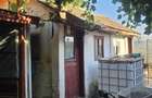 Casa de vanzare cu teren - 1