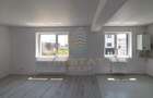 Apartament cu 3 camere decomandat în Berceni - 2