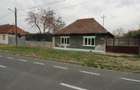 Casă cu 3 camere cu Teren 483 Mp în Confecții - 1