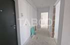 Apartament cu 3 camere decomandat în Exterior Sud - 9