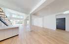 Penthouse4 camere, 2 bai - 131.17 mpu + 2 balcoane - 9.11mp - 15