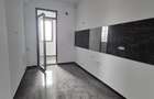 Apartament cu 2 camere decomandat în Berceni - 1