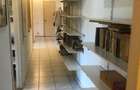 Apartament cu 3 camere decomandat în P-ța Victoriei - 11 Apartament cu 3 camere decomandat în P-ța Victoriei - 11
