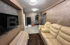 Apartament cu 3 camere decomandat în Rovine - 2