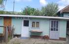Casă cu 2 camere cu Teren 2264 Mp în Central - 1