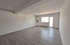 Apartament cu 2 camere decomandat în Exterior Est - 1