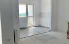 Apartament cu 2 camere decomandat în Apărătorii Patriei - 5