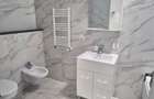 Vand apartament 3 camere zona Zamca - 2