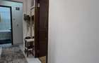 Apartament cu 3 camere decomandat în Tractorul - 9