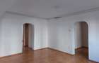 Apartament cu 4 camere decomandat în Micălaca - 9