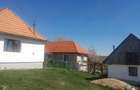 Casă cu Teren 30000 Mp în Șinteu - 2