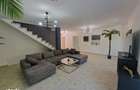 Casa / Vila de lux de vanzare Gura Raului - 15