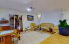 Apartament cu 3 camere decomandat în Central - 1