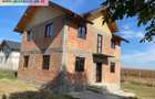 Casa la rosu de vanzare - Lipanesti - 7