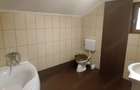 Casă cu 6 camere cu Teren 650 Mp în Central - 4