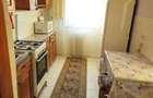Inchiriez apartament cu doua camere - zona Lama - 4