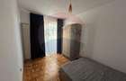 Apartament cu 3 camere semidecomandat în Central - 3