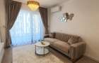 Apartament cu 3 camere semidecomandat în Copou - 1