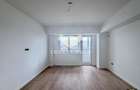 Apartament cu 3 camere decomandat în P-ța Victoriei - 1